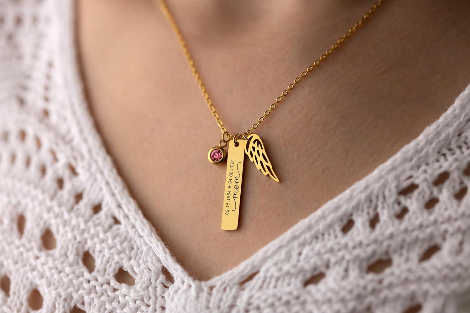 Mamos netekties atminimo pakabukas, personalizuotas inicialų pakabukas su sparnu ir gimimo akmeniu, motinos netekties papuošalai, S-050