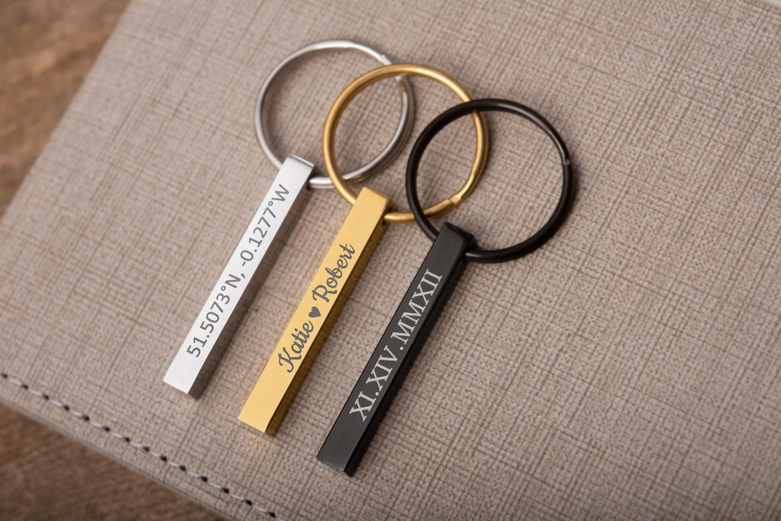 Morsės abėcėlės raktų pakabukas, slapta žinutė raktų pakabuke vaikinui ar merginai, personalizuota dovana jai ar jam, individualizuotas 3D juostos formos papuošalas, S-061