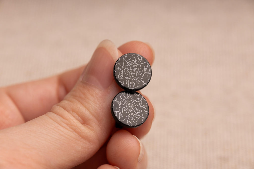 Individualūs žvaigždėlapio auskarai-vinukai, personalizuotas žvaigždėlapis pagal datą, naktinio dangaus auskarai, gimtadienio / jubiliejaus dovana moterims ar vyrams, S-081