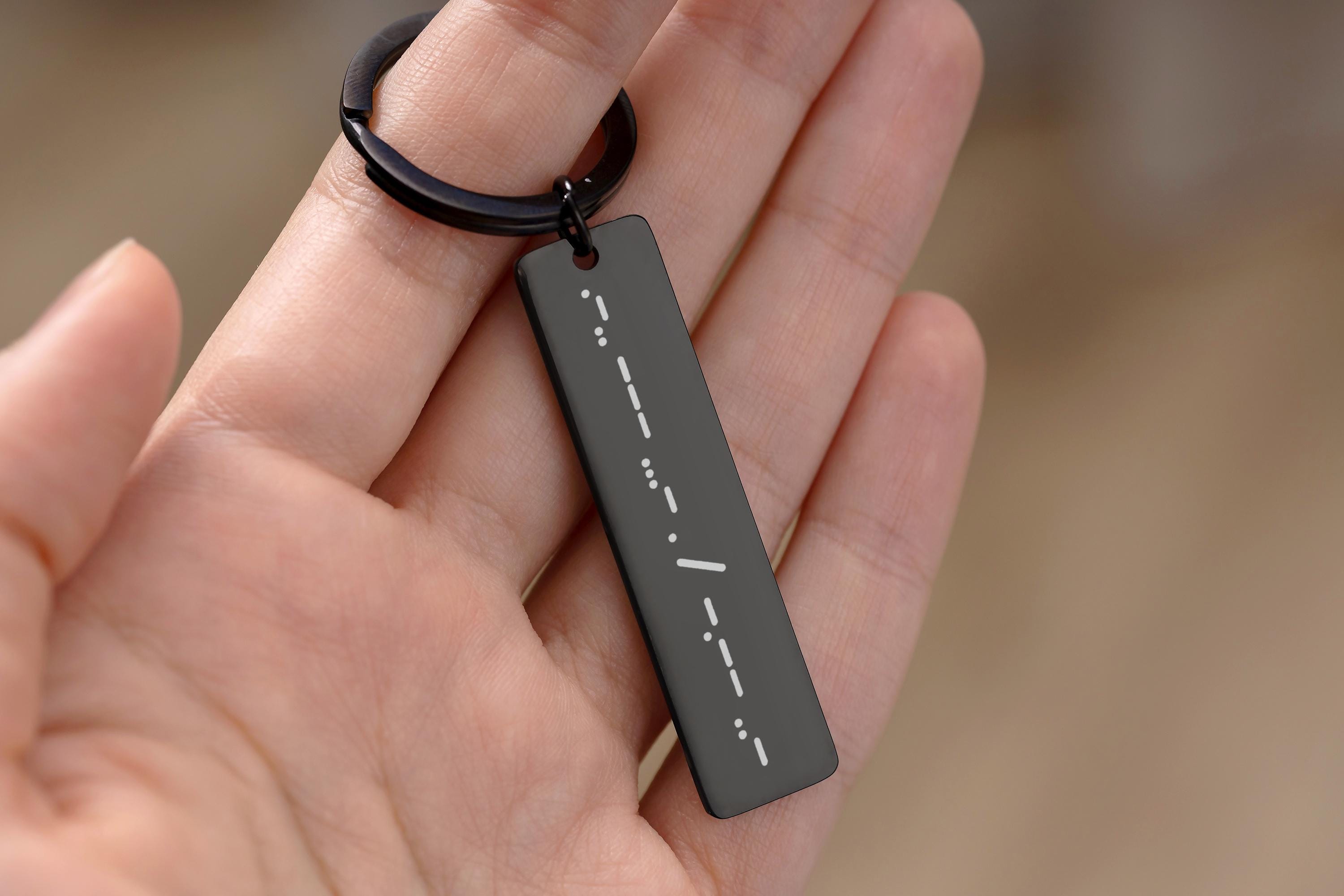 Morsės abėcėlės raktų pakabukas, slaptos žinutės raktų pakabukas, personalizuota dovana jai arba jam, dovana vaikinui arba merginai, individualizuoti plieniniai papuošalai, S-063